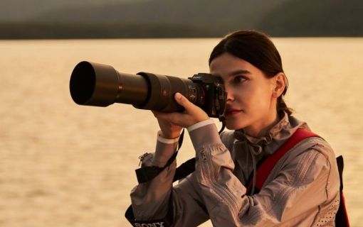 Sony'den Yeni Kompakt Süper Telefoto Zoom Lens: FE 100-400mm F5.6-8 OSS