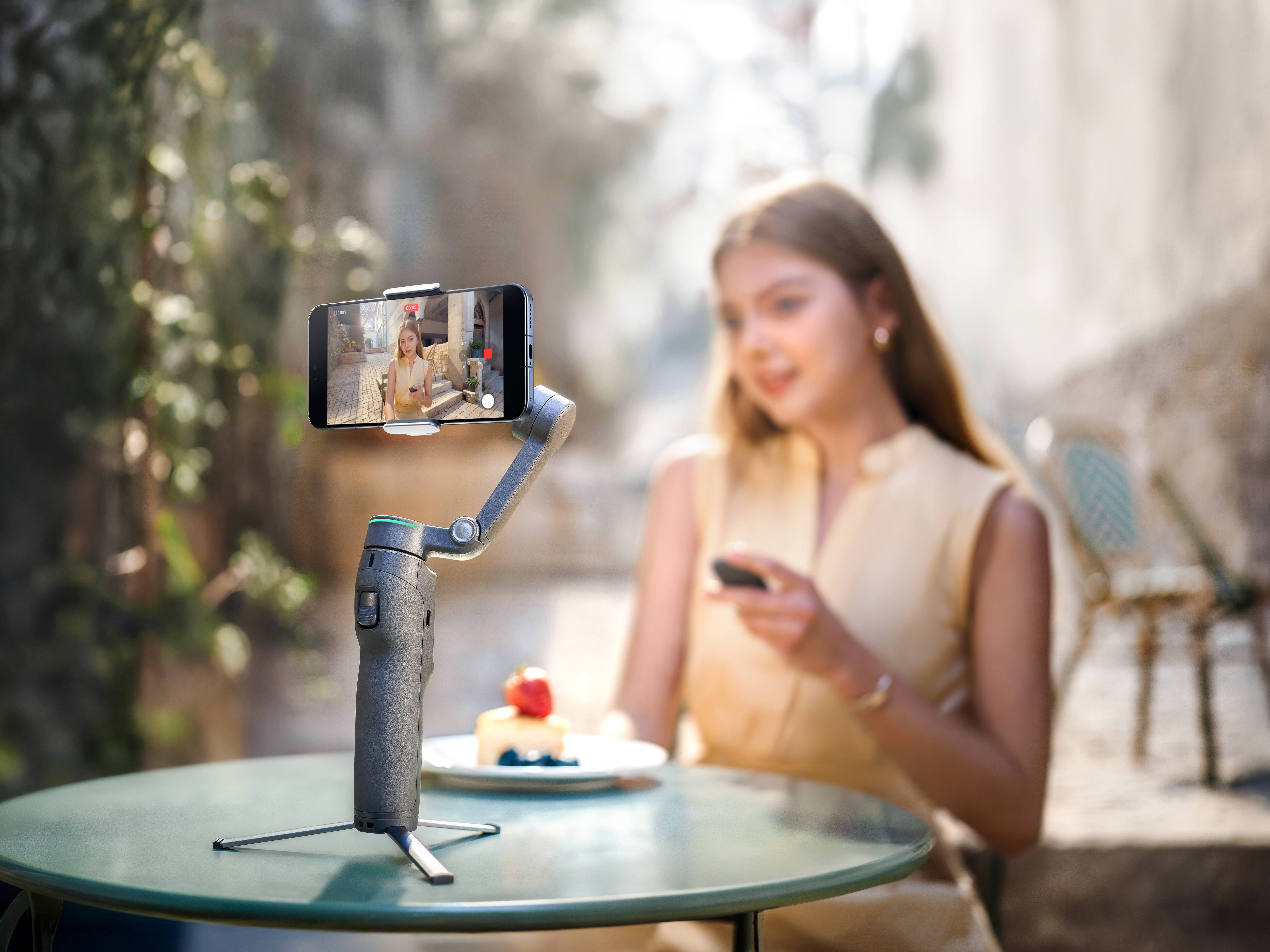 Osmo_Mobile_8P_1.jpg