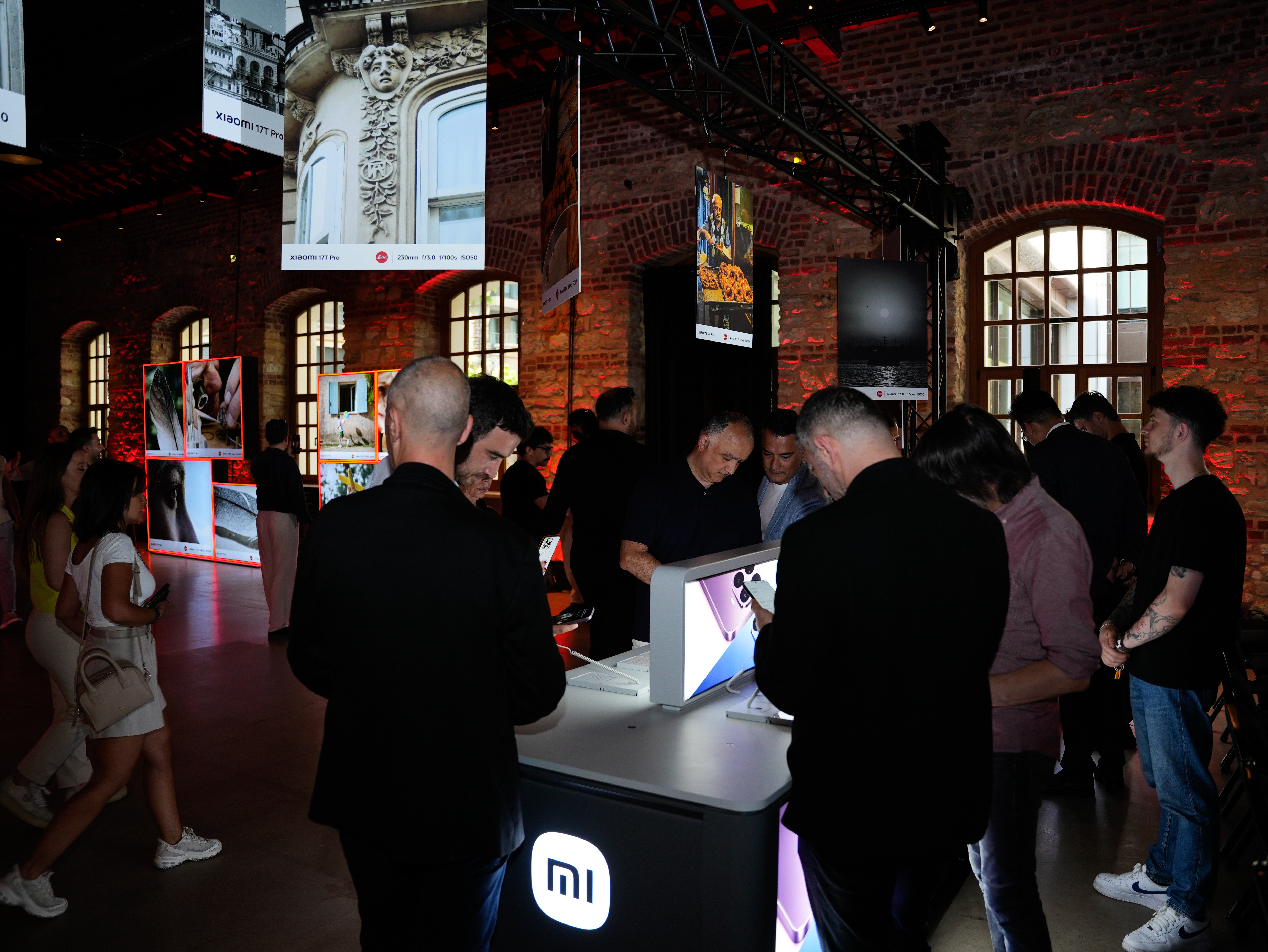 Xiaomi, Leica ile Güçlenen Yeni Xiaomi 17T Serisi’ni Türkiye'de Tanıttı