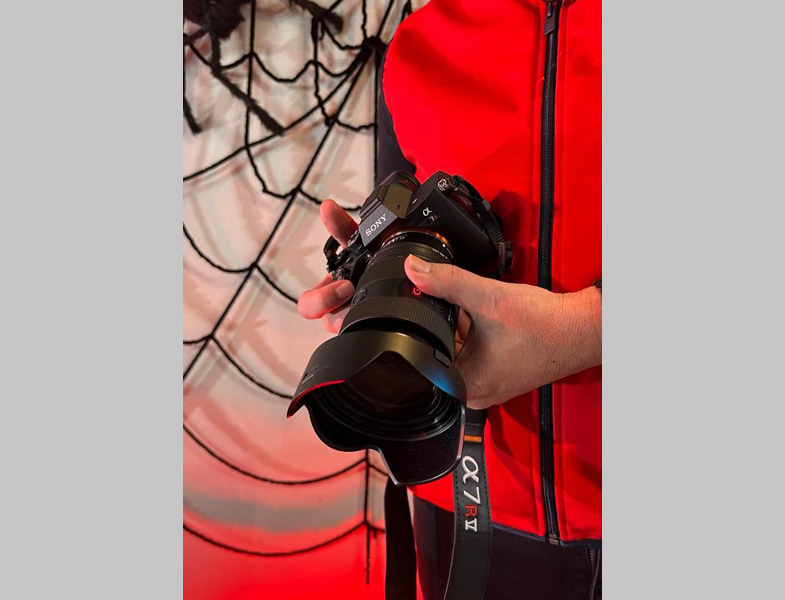 Sony, Yapay Zeka Tabanlı Otomatik Odaklama Özelliği ile Yeni Bir Yüksek Çözünürlüklü Görüntüleme Deneyimi Sunan En Yeni Kamerası Alpha 7R V’i Tanıttı