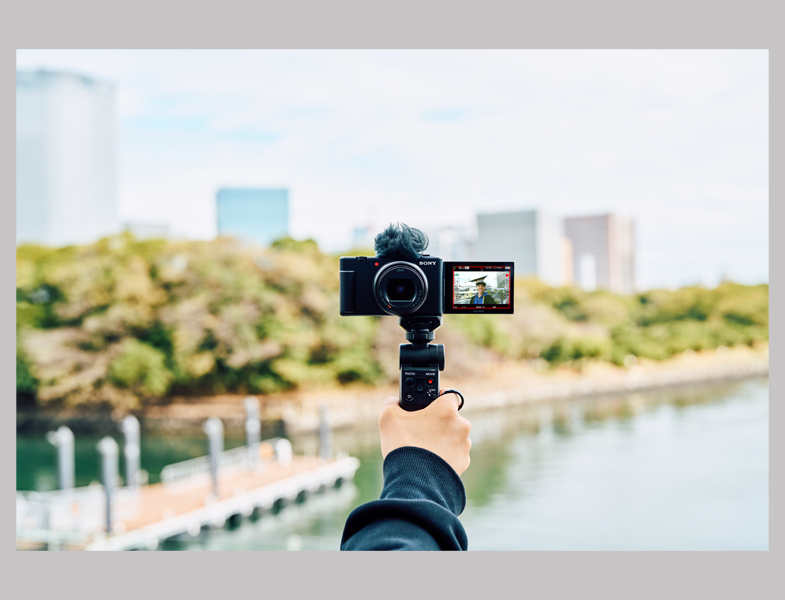 Sony, En Yeni Ultra Geniş Açılı Zoom Vlog Kamerası ZV-1 II'yi Duyurdu