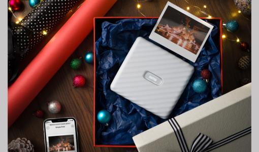Fujifilm instax'ın Yeni Modellerinden Anneler Günü İçin Hediye Önerisi