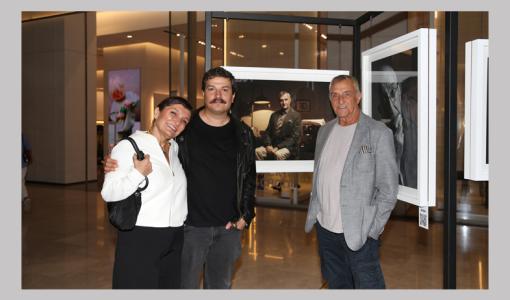 Fotoğrafçılıkta 25. Yılını 41 Ustayla Kutlayan Mehmet Turgut'un, ''Ustalar'' Sergisi, Emaar'da Açıldı