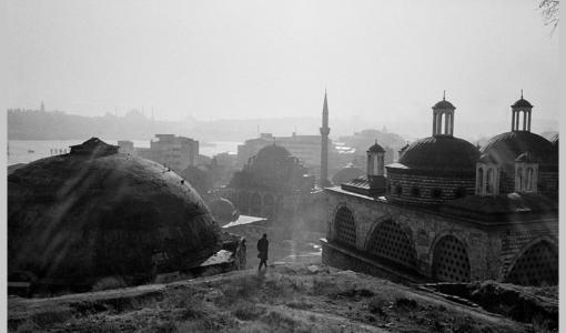 Ara Güler'in Siyah-Beyaz İkonik Fotoğrafları Bulgaristan'da Sanatseverler İle Buluşuyor